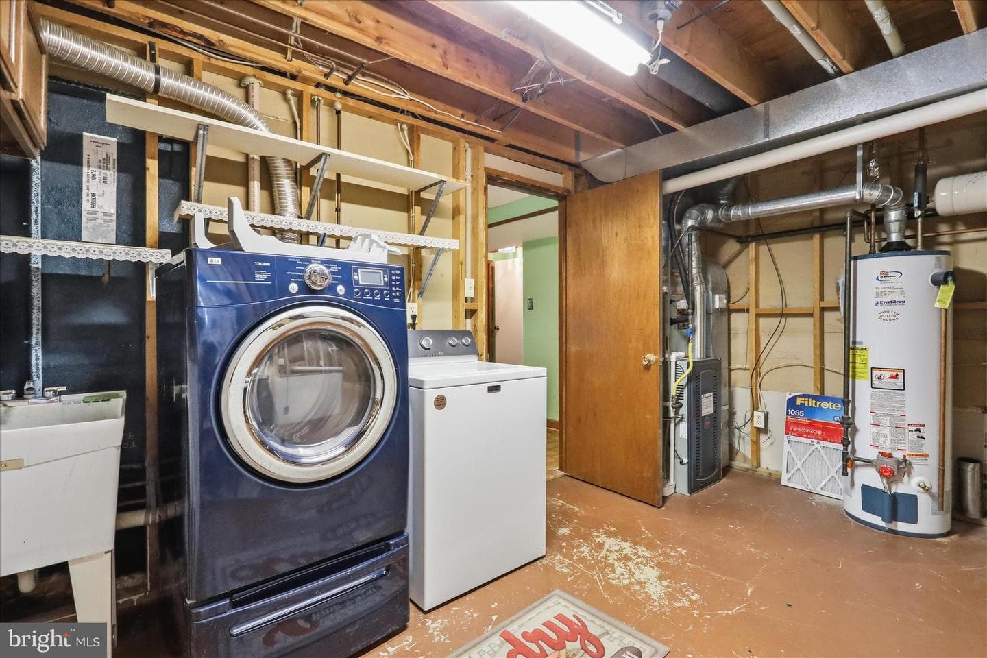 17813 Greentree Terrace photo 31