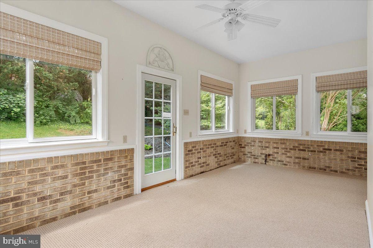 18727 Dover Drive photo 24