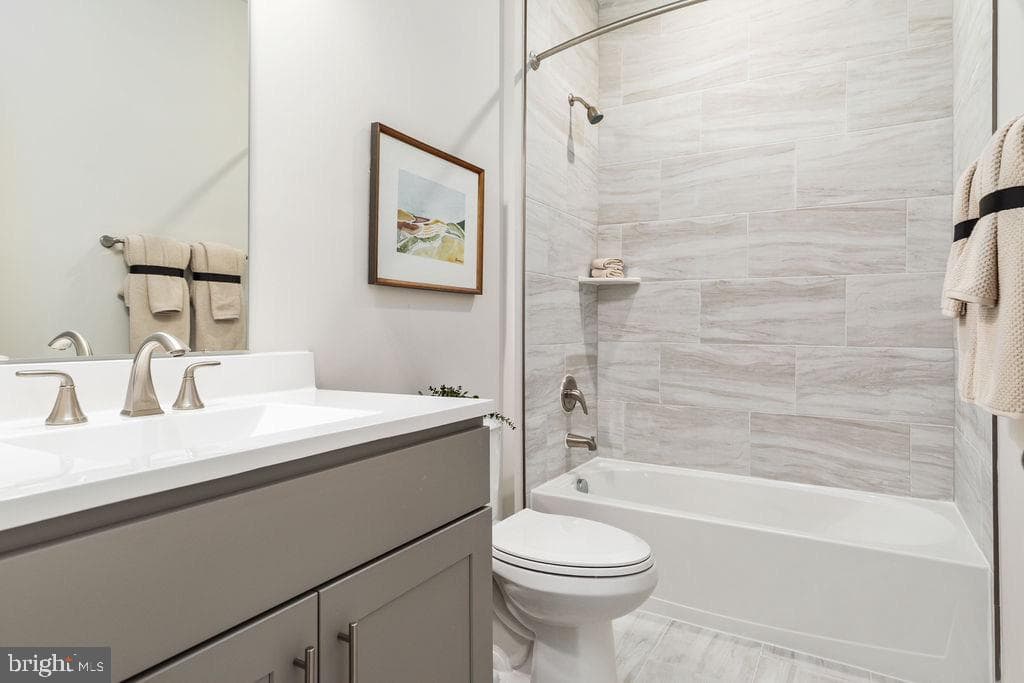 Homesite 17 Regent Circle photo 17