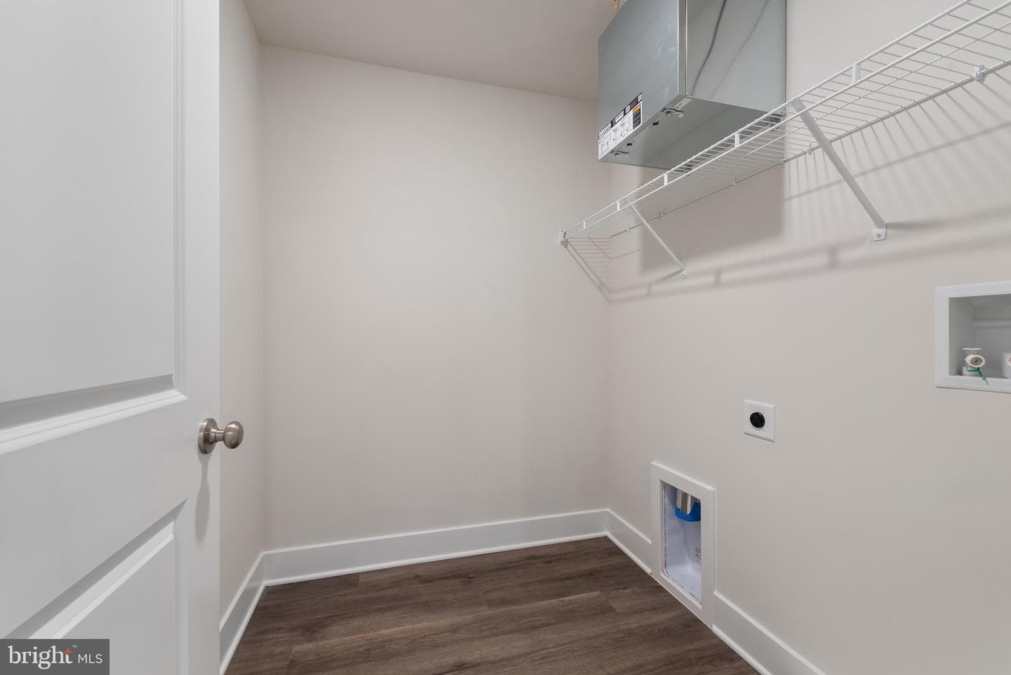 1216 Moller Avenue photo 23