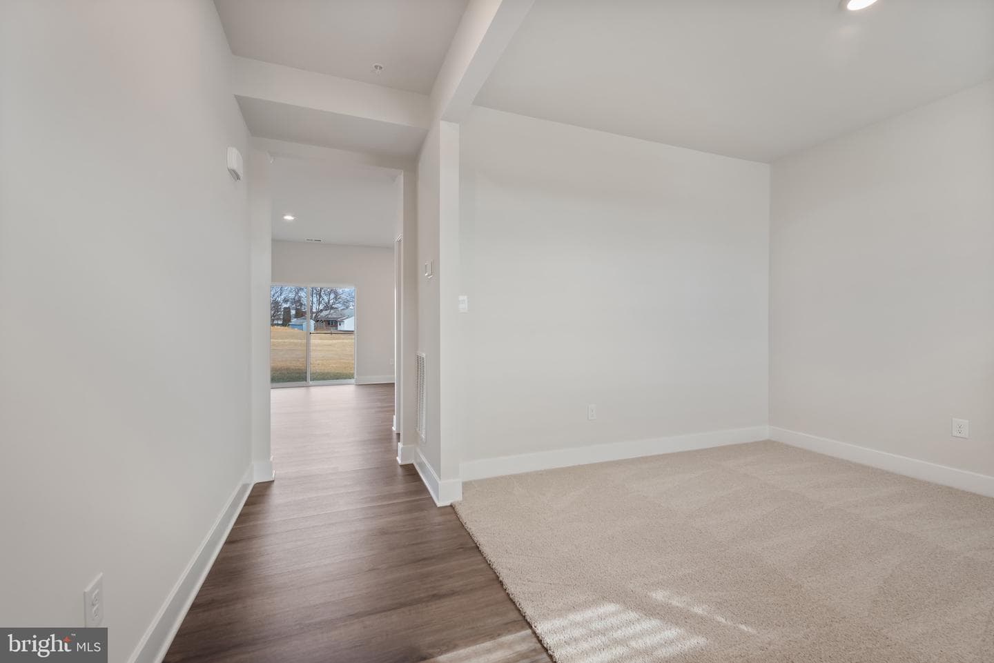 1216 Moller Avenue photo 33