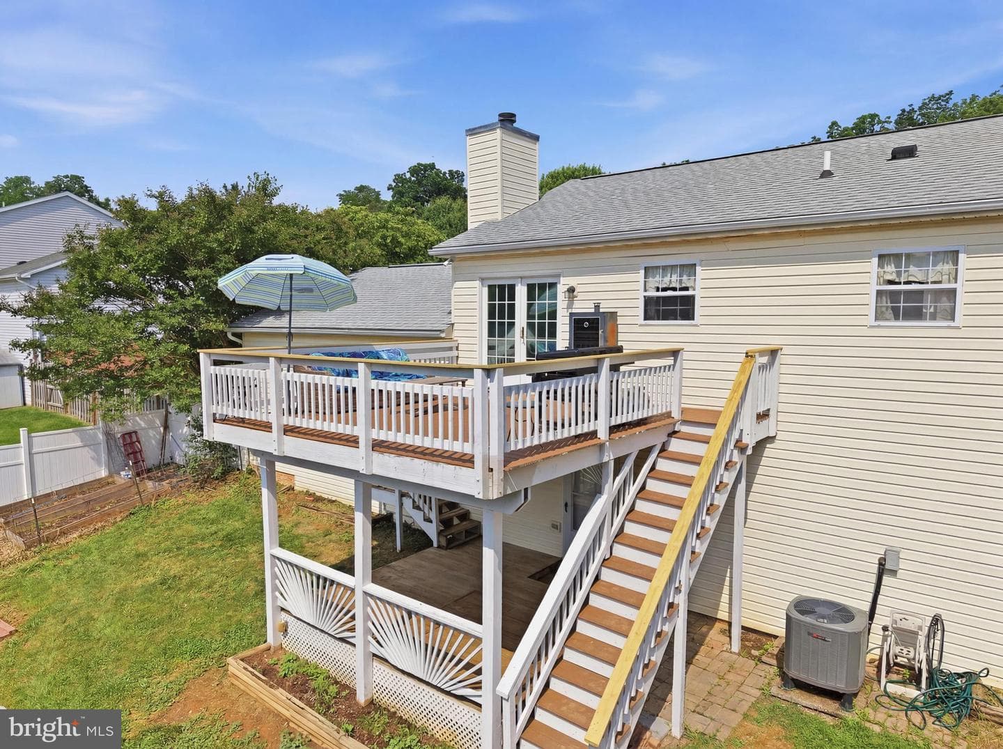 93 Byron Drive photo 33