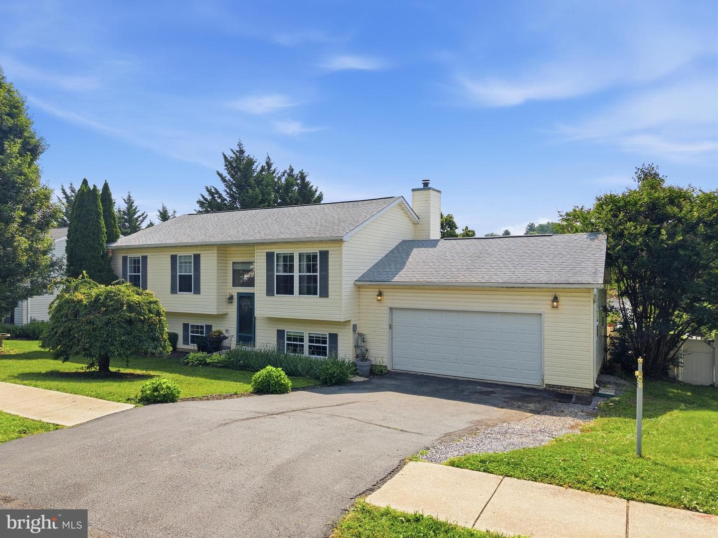 93 Byron Drive photo 39