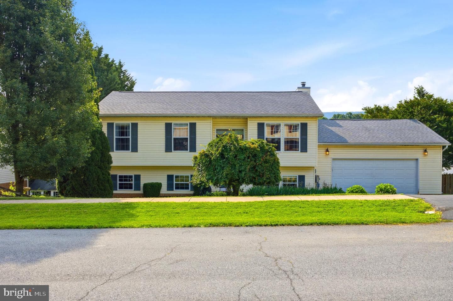 93 Byron Drive photo 42