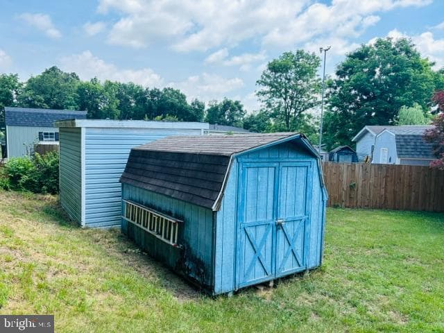11901 Heather Drive photo 24