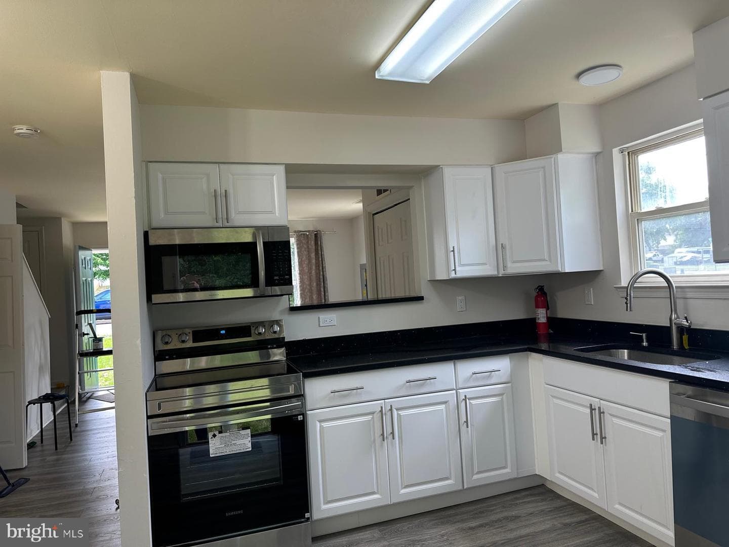 241 Merrbaugh Drive photo 8