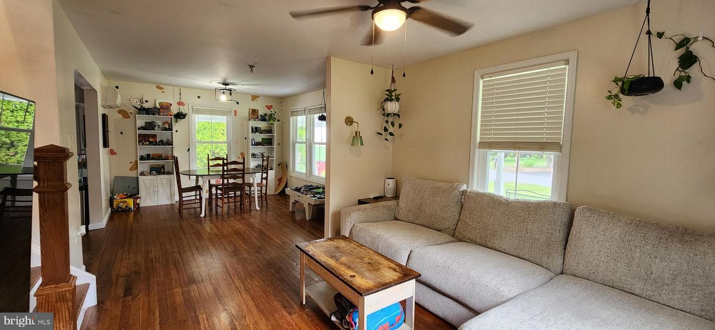 13452 Clopper Road photo 9