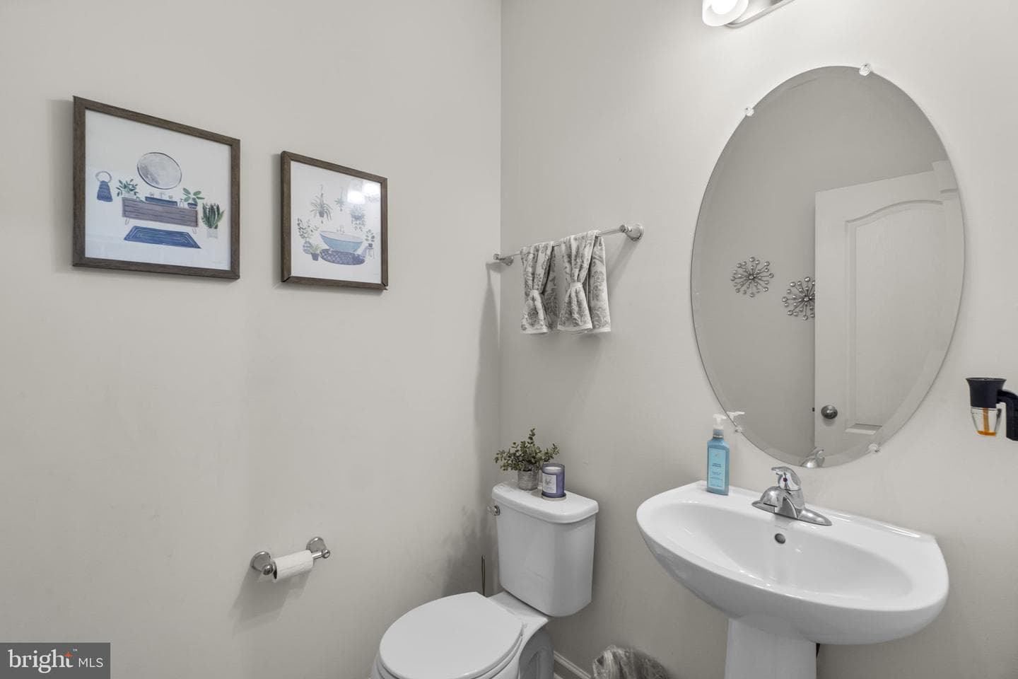 18031 Donegall Court photo 15