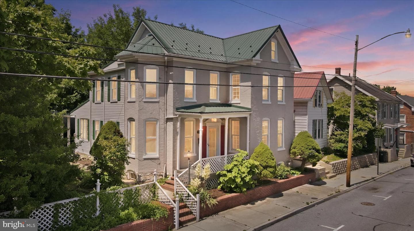 719 W Church St, Hagerstown