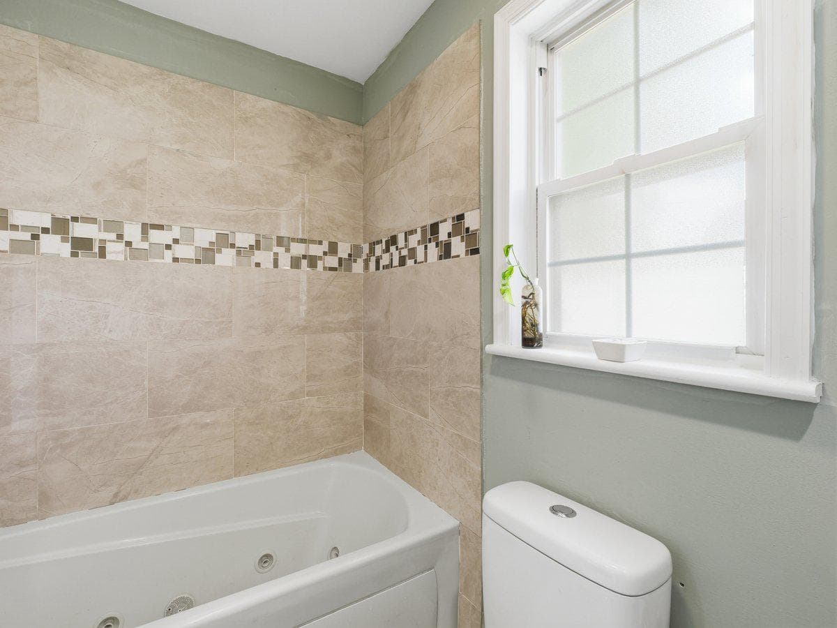 16808 Tammany Manor Road photo 24