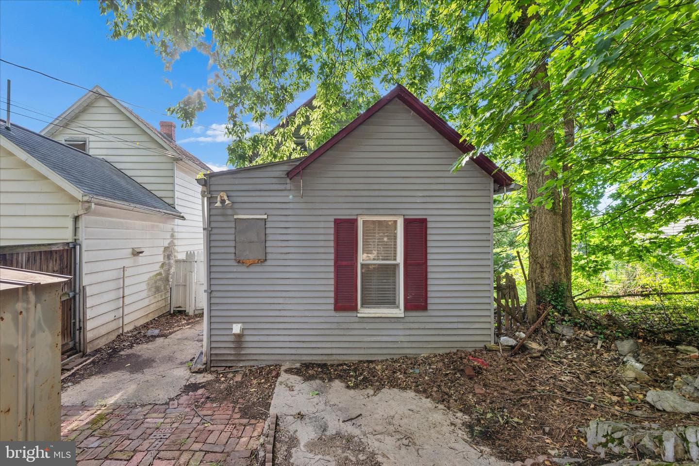 614 Maryland Ave photo 40