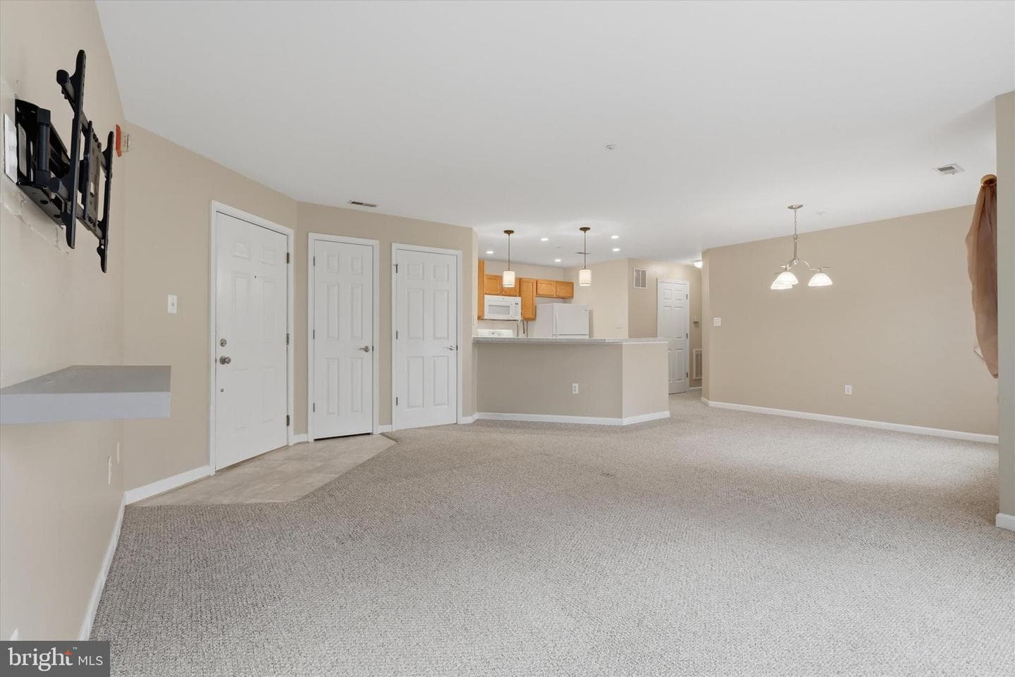 2029 Windsong Drive photo 8