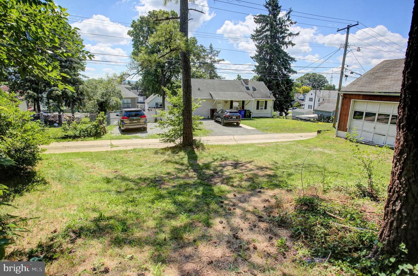 846 Guilford Avenue photo 35