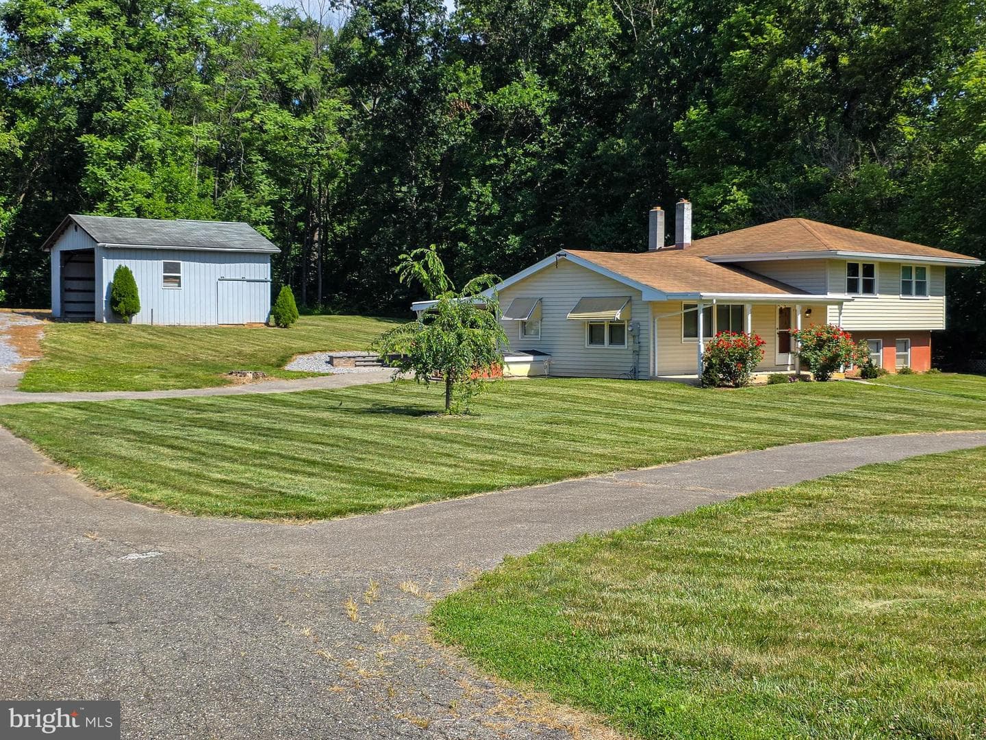8522 Neck Rd, Williamsport