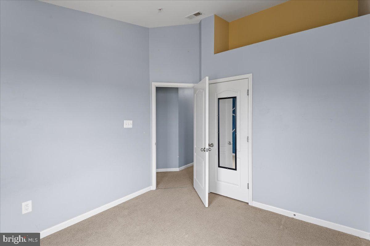 12921 Yellow Jacket Road photo 32