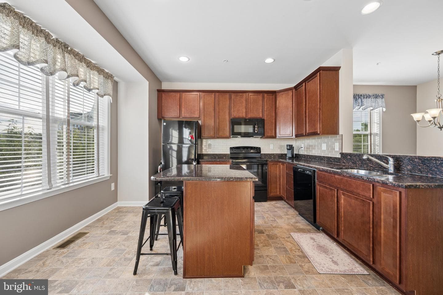 10367 Lantern Lane photo 27