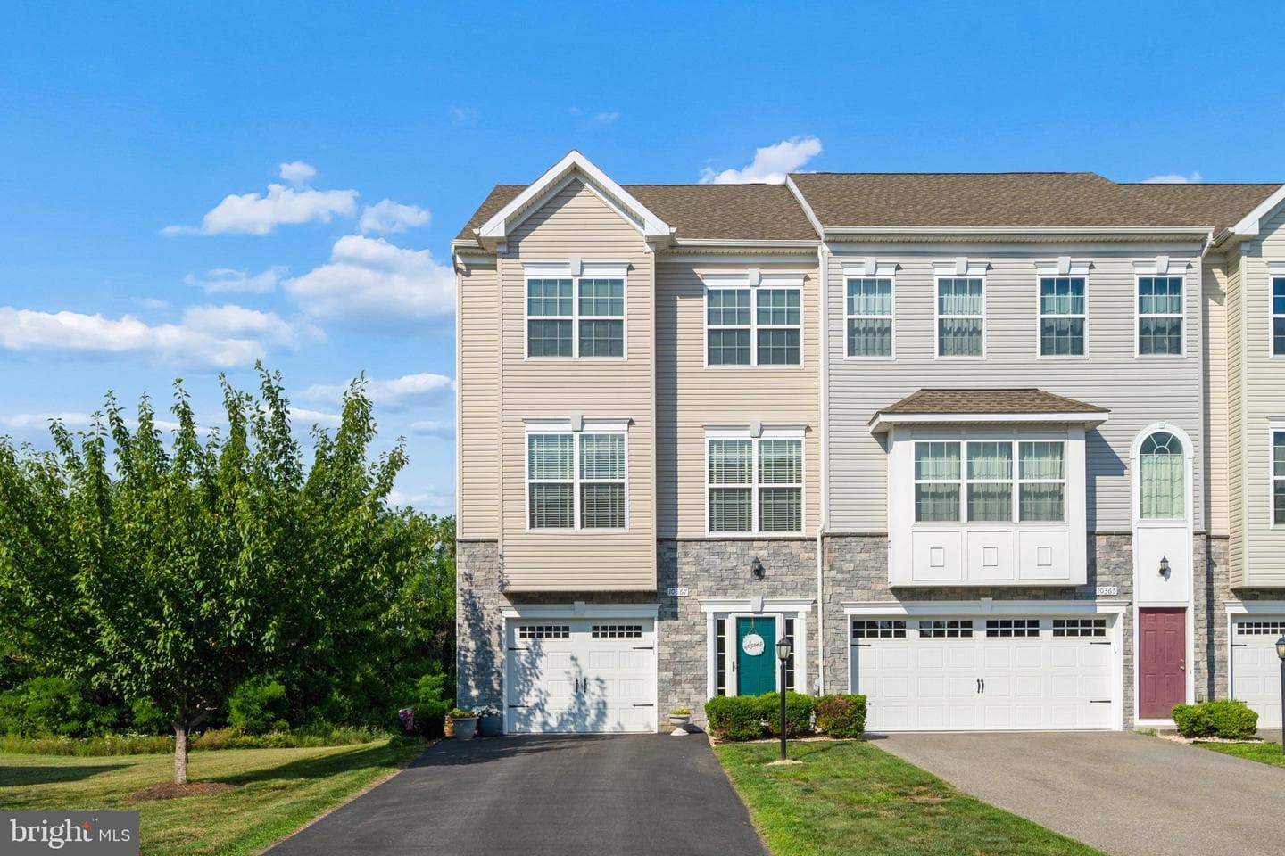10367 Lantern Lane photo 3