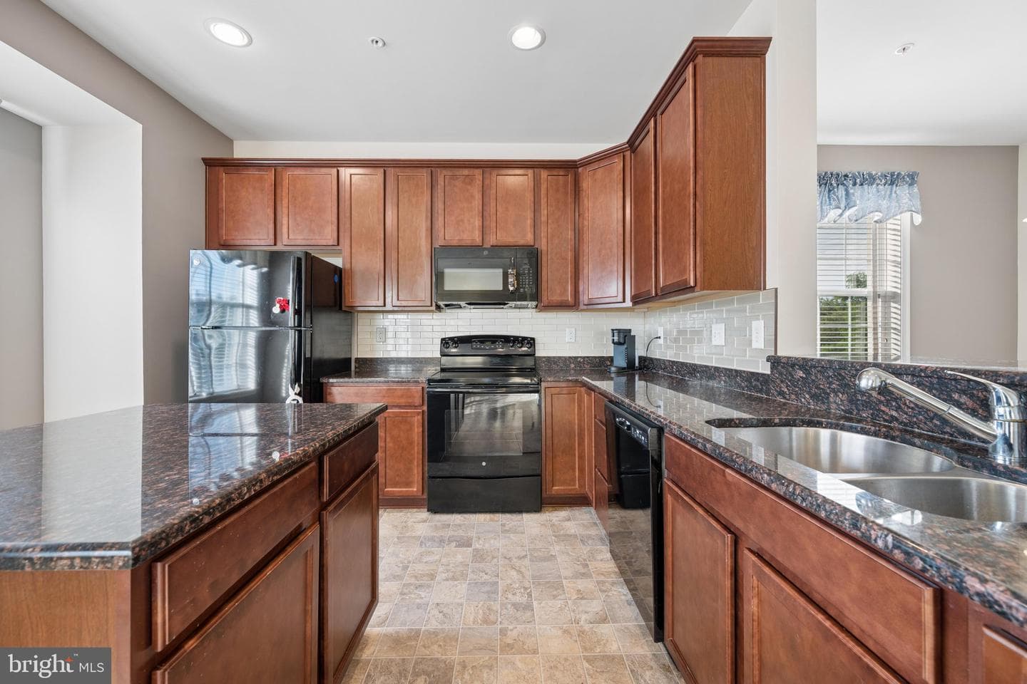 10367 Lantern Lane photo 31