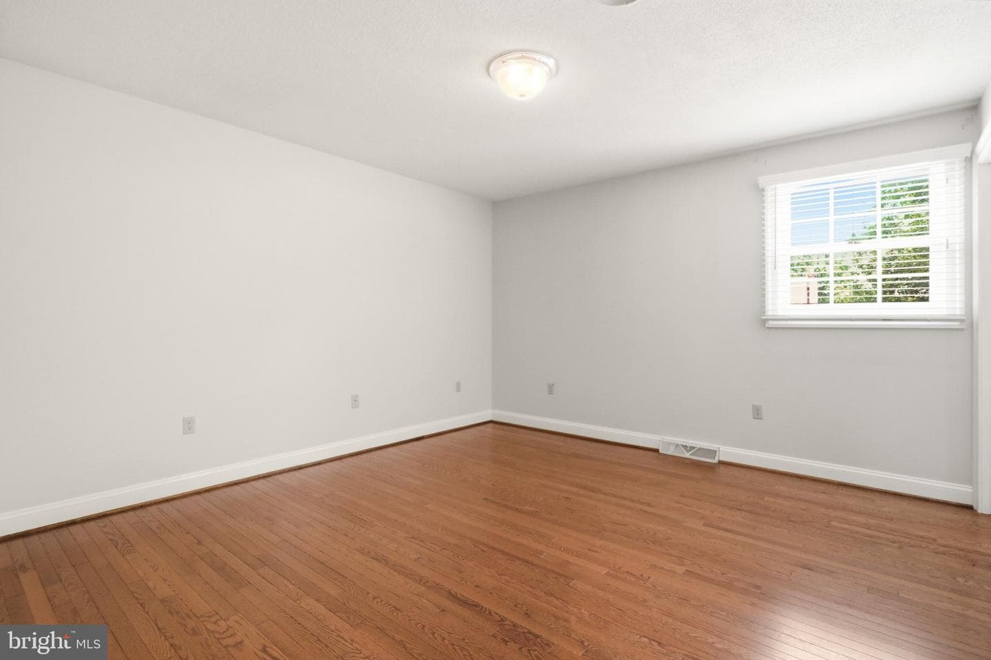 20119 Teakwood Drive photo 41