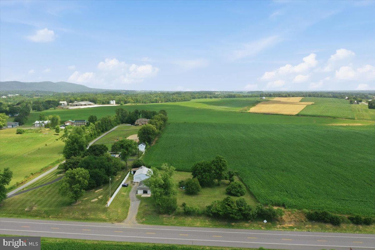 13844 Clear Spring Rd photo 44