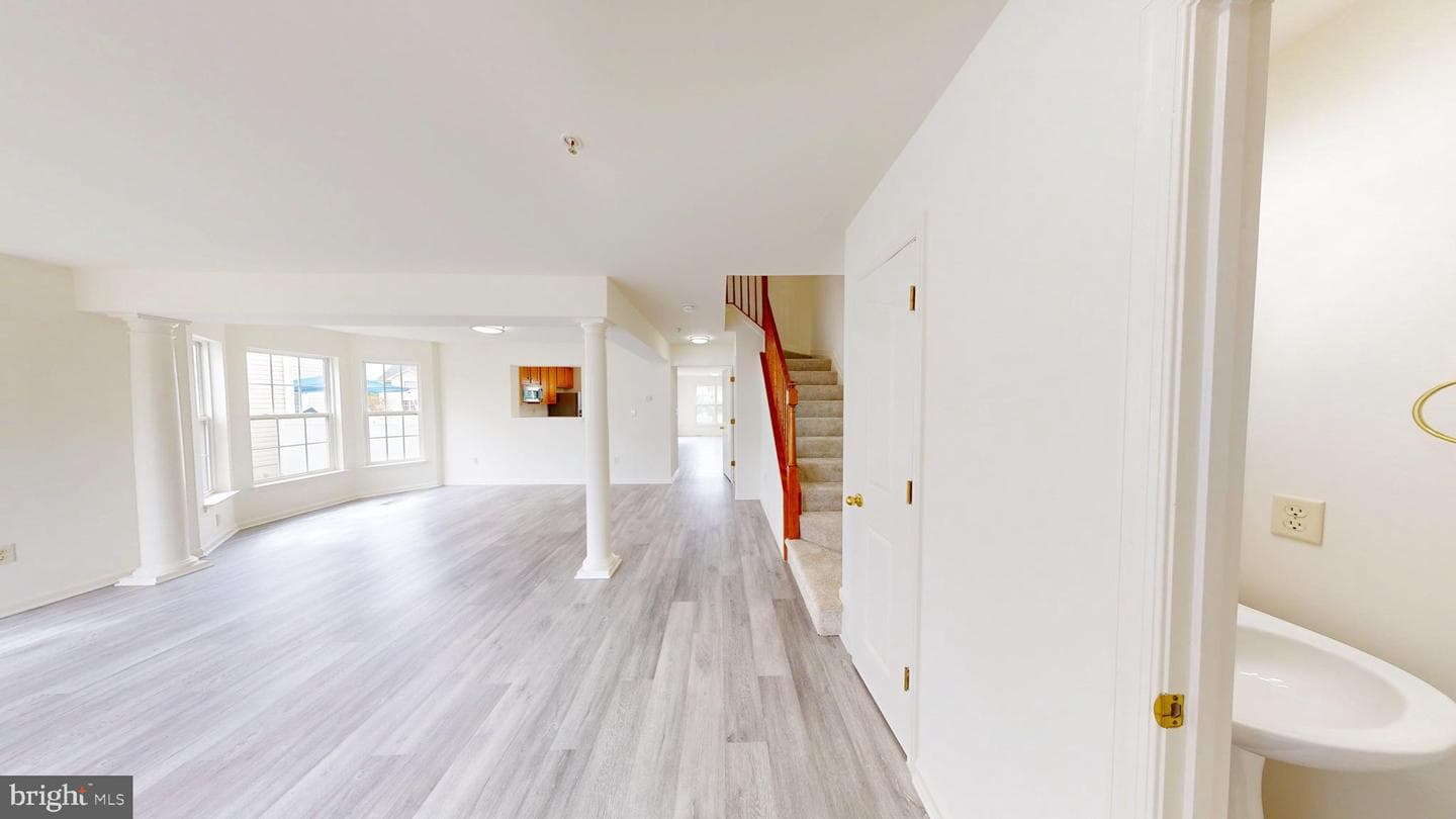 17619 Potter Bell Way photo 6