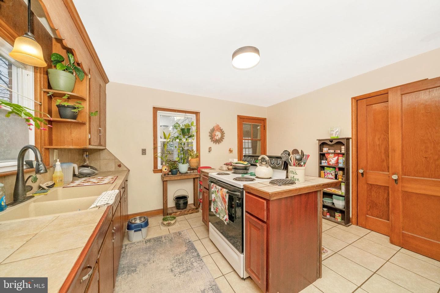 21841 Jefferson Boulevard photo 11