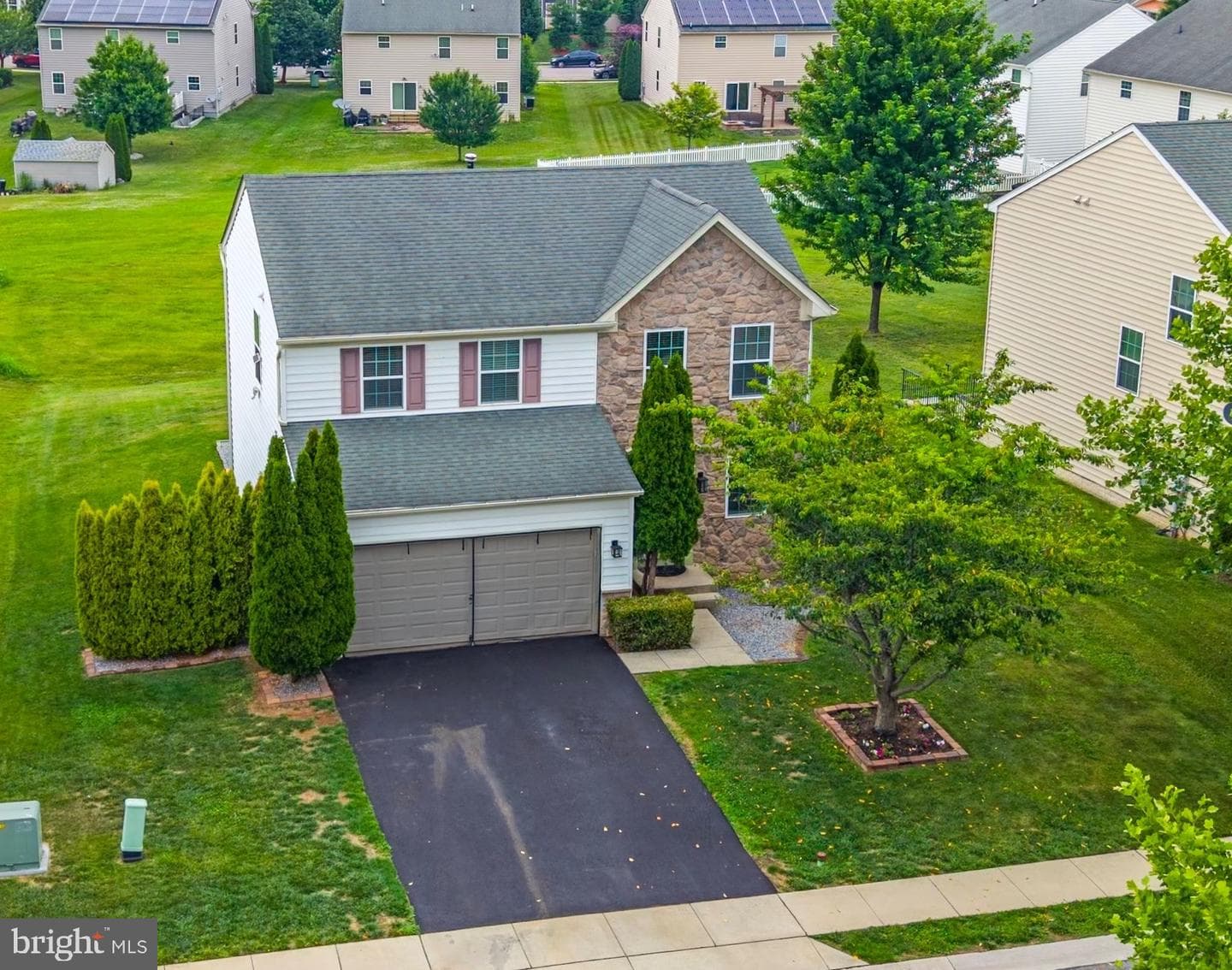 9448 Alloway Drive photo 3