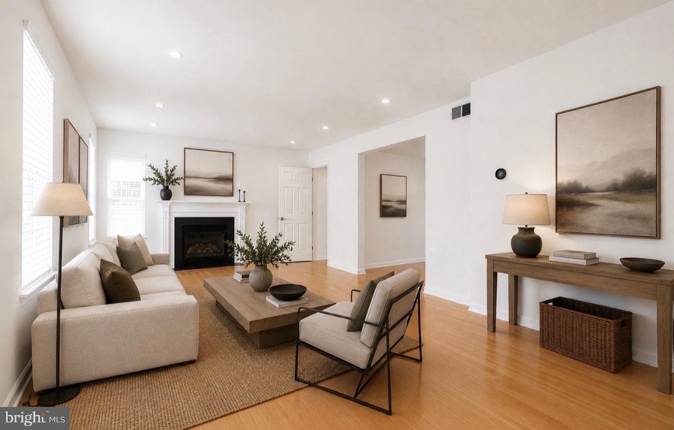 9448 Alloway Drive photo 4