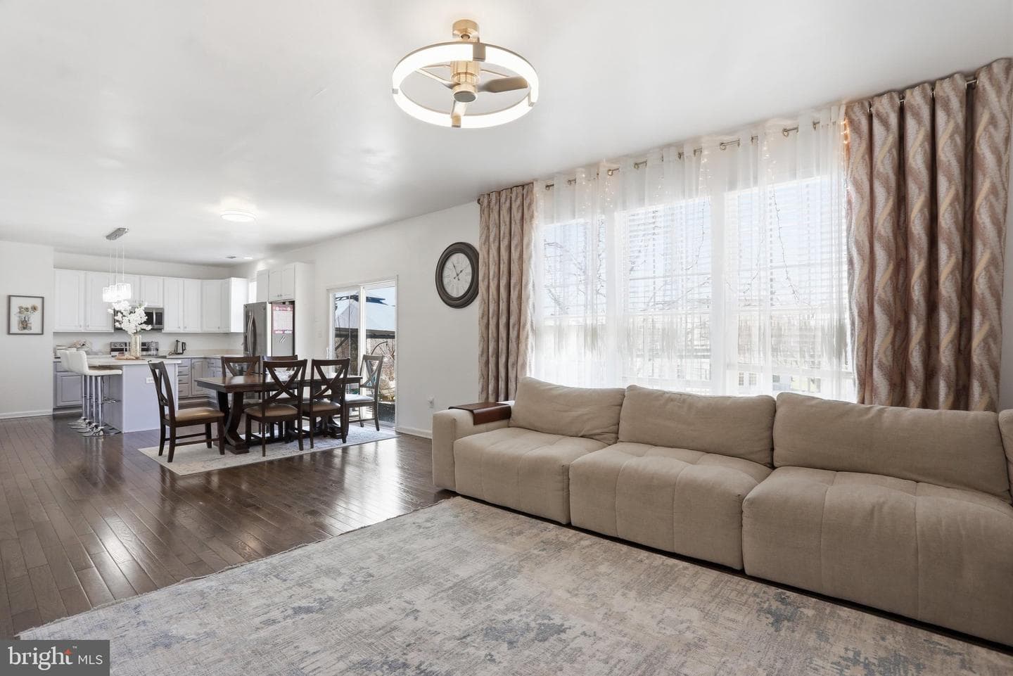 9542 Morning Walk Drive photo 18