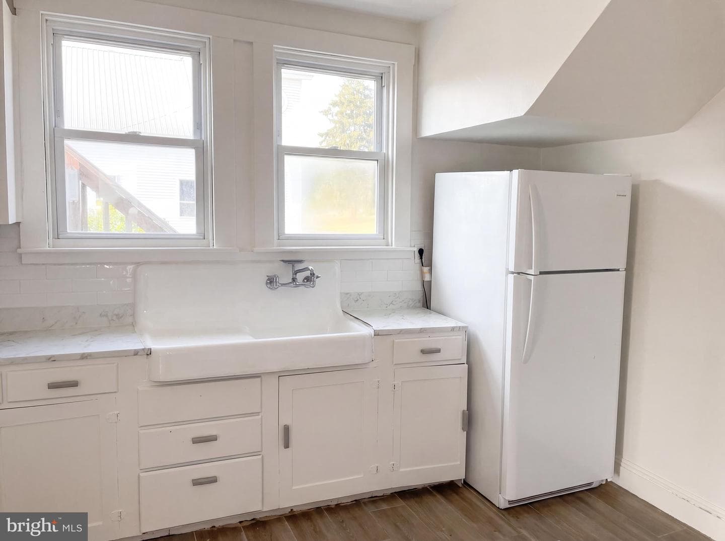 12512 Bradbury Avenue photo 18