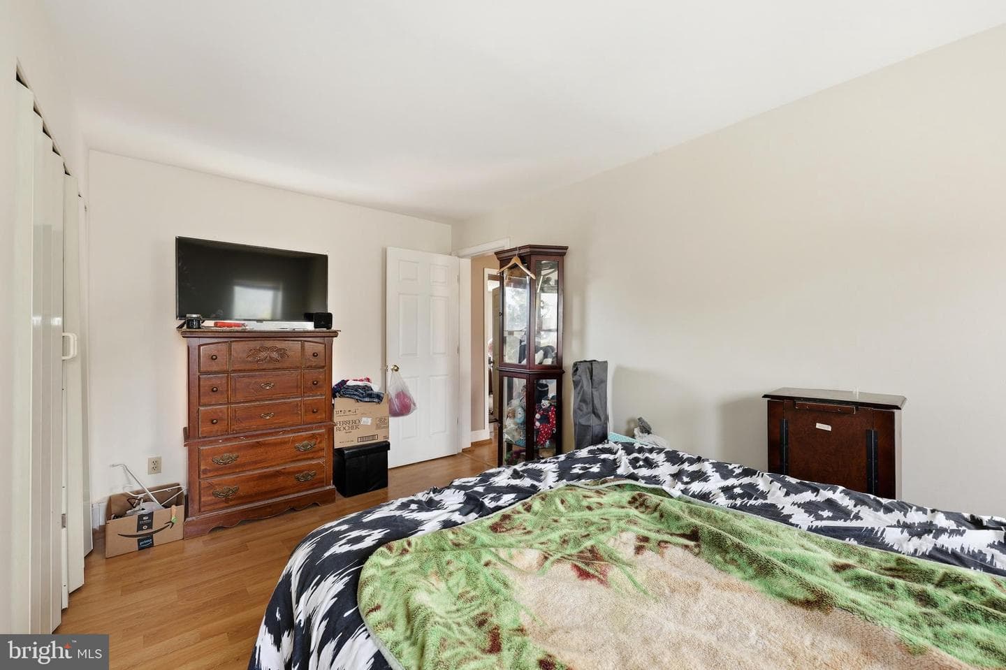331 Jefferson Street photo 16