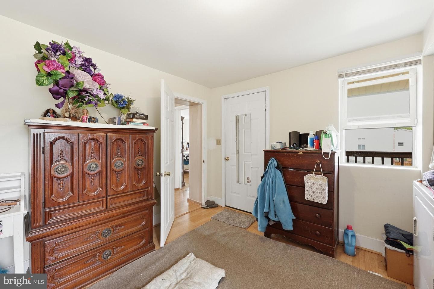 331 Jefferson Street photo 18