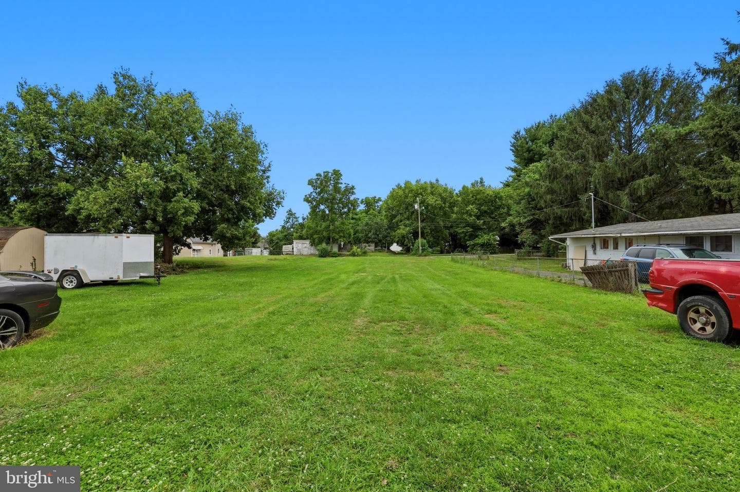 331 Jefferson Street photo 25