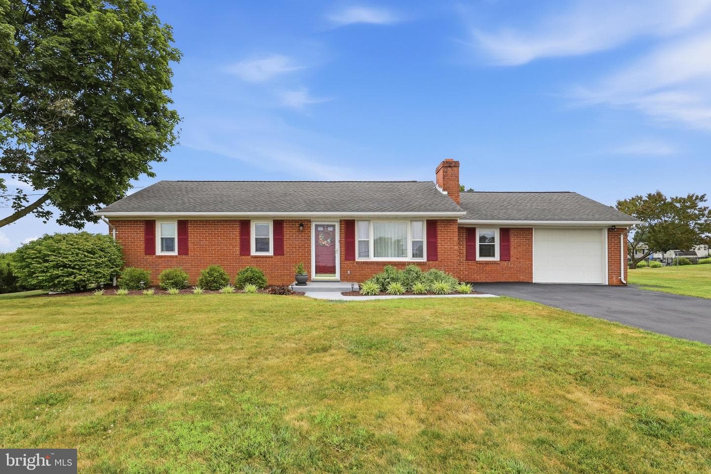 16913 Fairview Road, Hagerstown