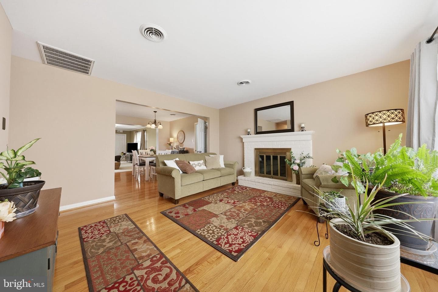16913 Fairview Road photo 4