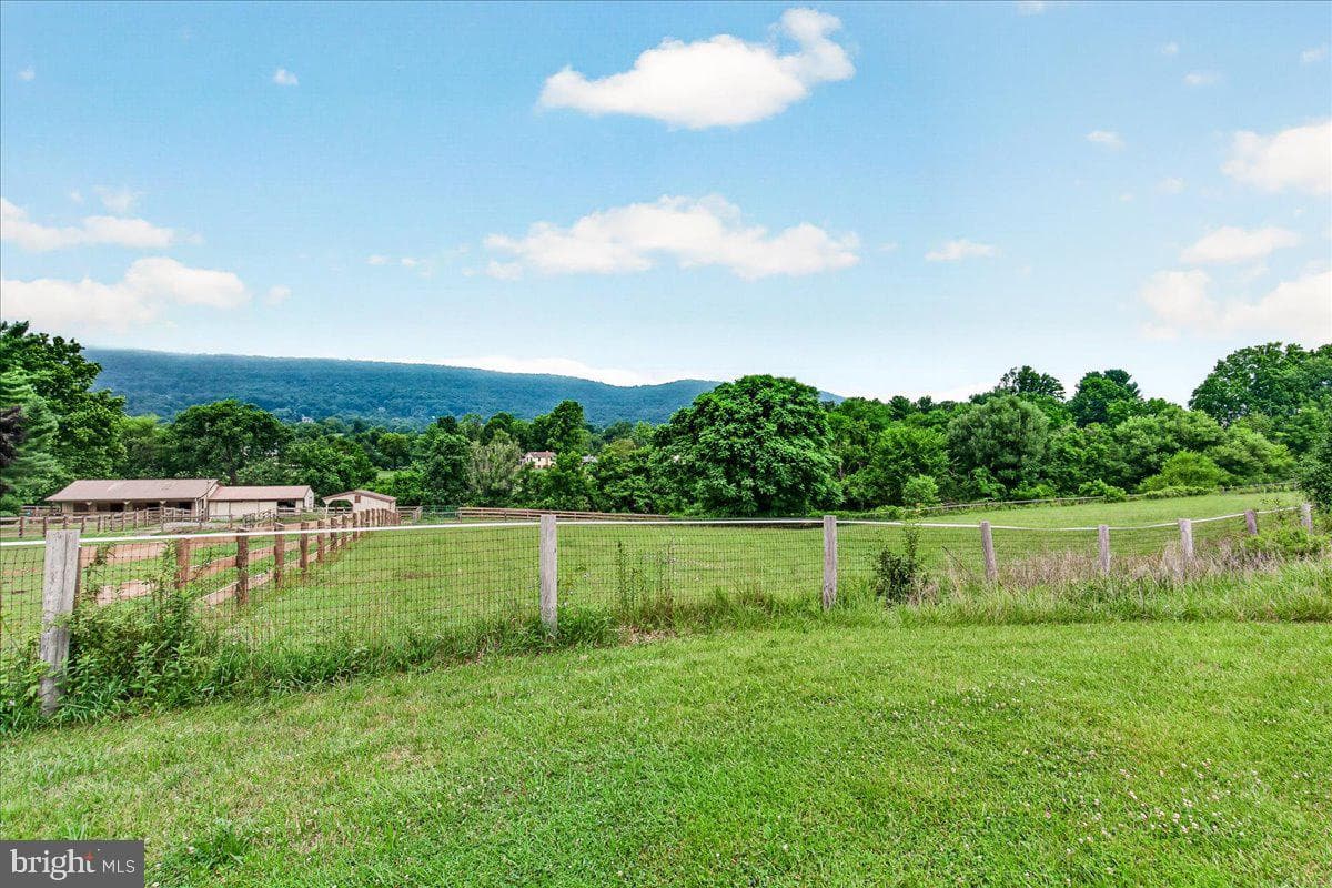 1752 Rohrersville Road photo 61