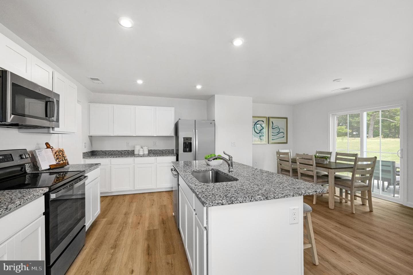 1418 Yeoman Berry Dr. photo 4