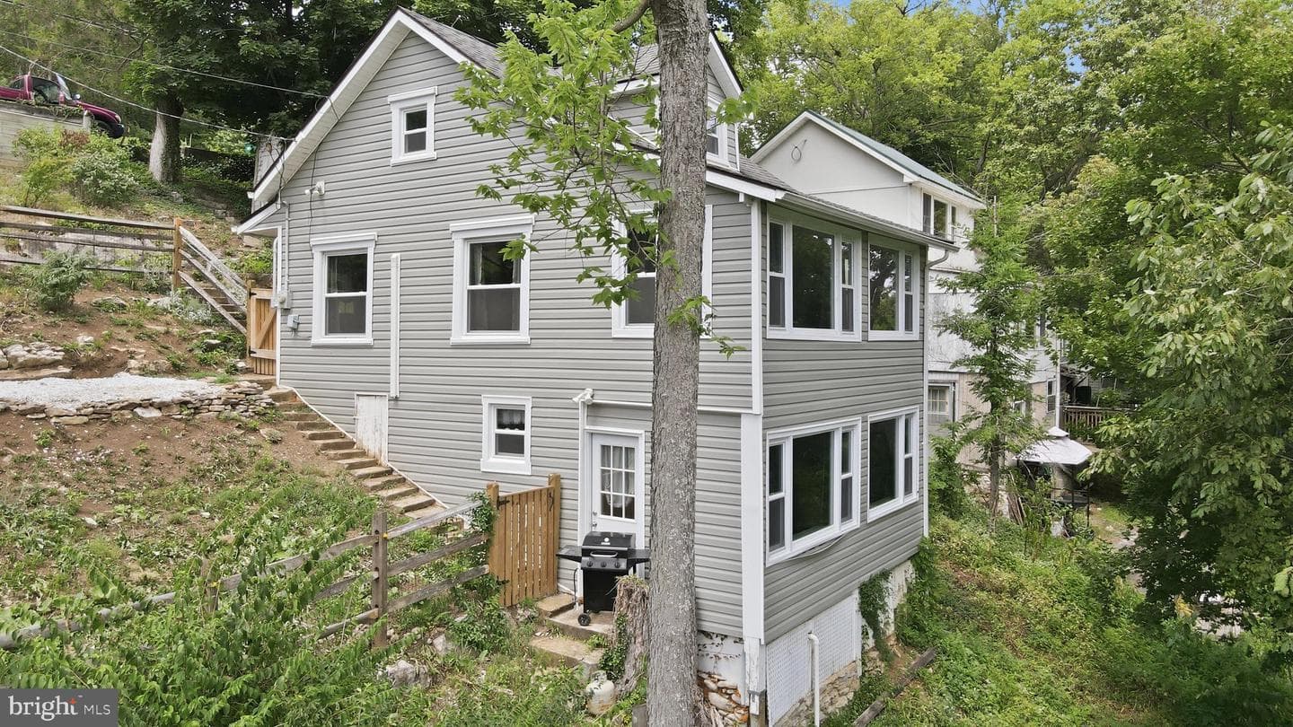 12527 Rockdale Road, Clear Spring
