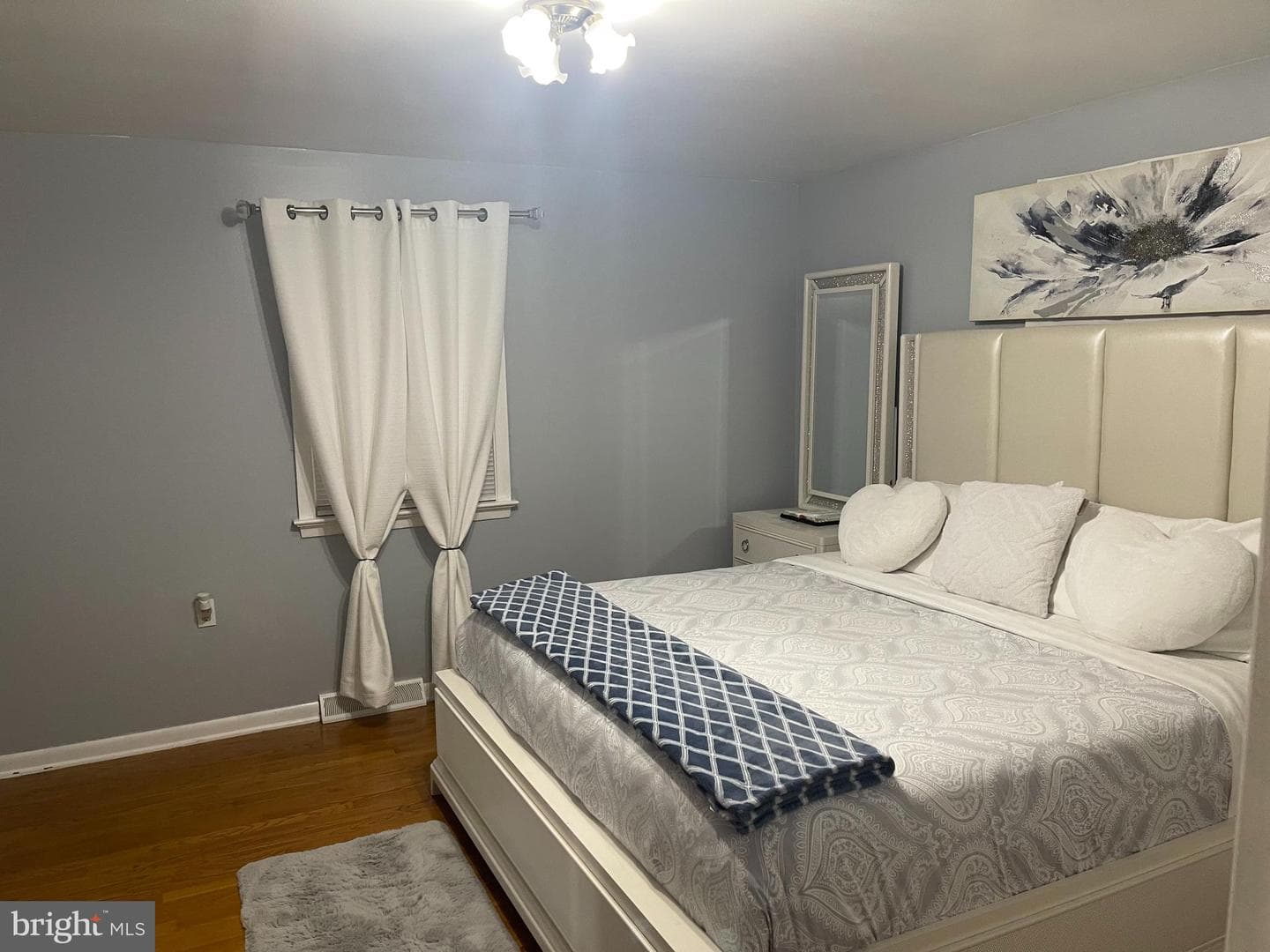1110 Sherman Avenue photo 34