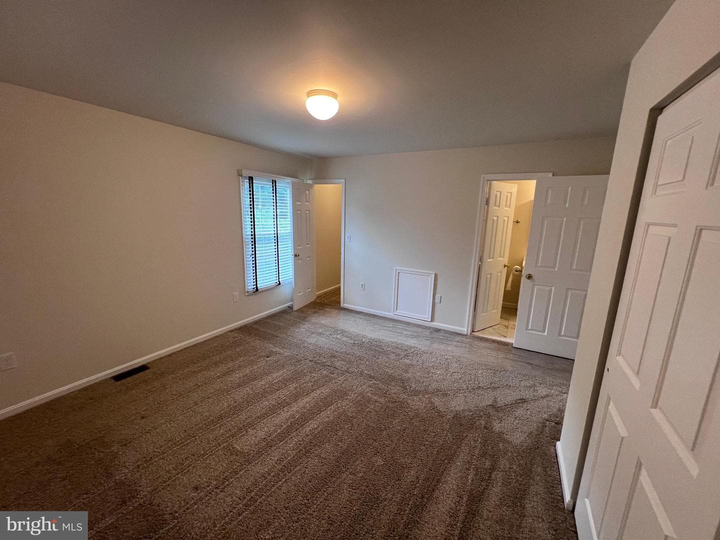 1230 Pinecrest Avenue photo 19