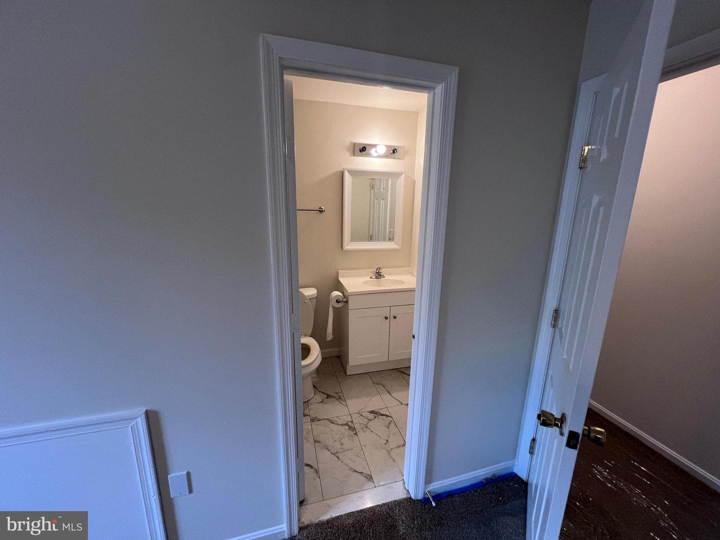 1230 Pinecrest Avenue photo 20