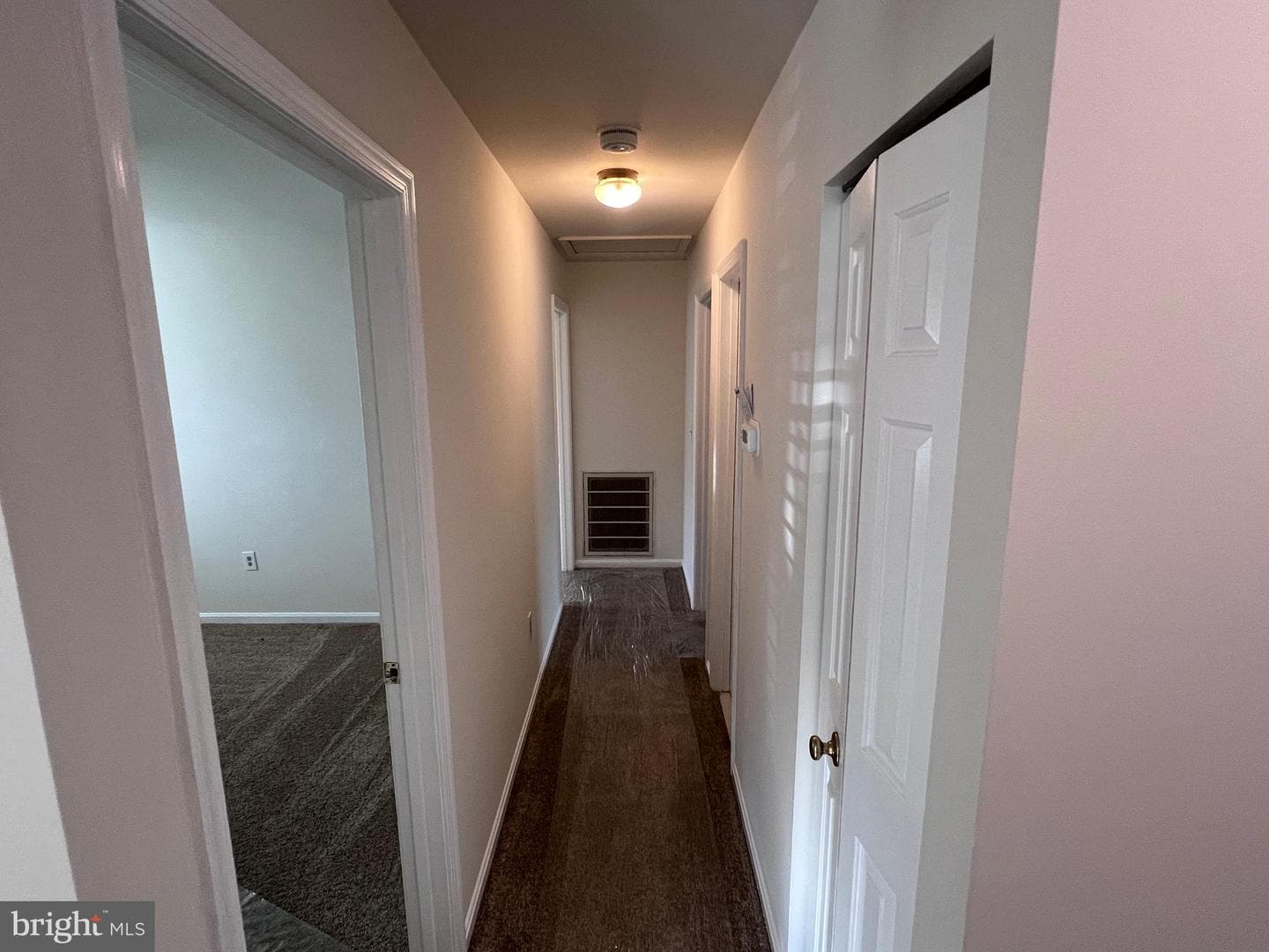 1230 Pinecrest Avenue photo 9