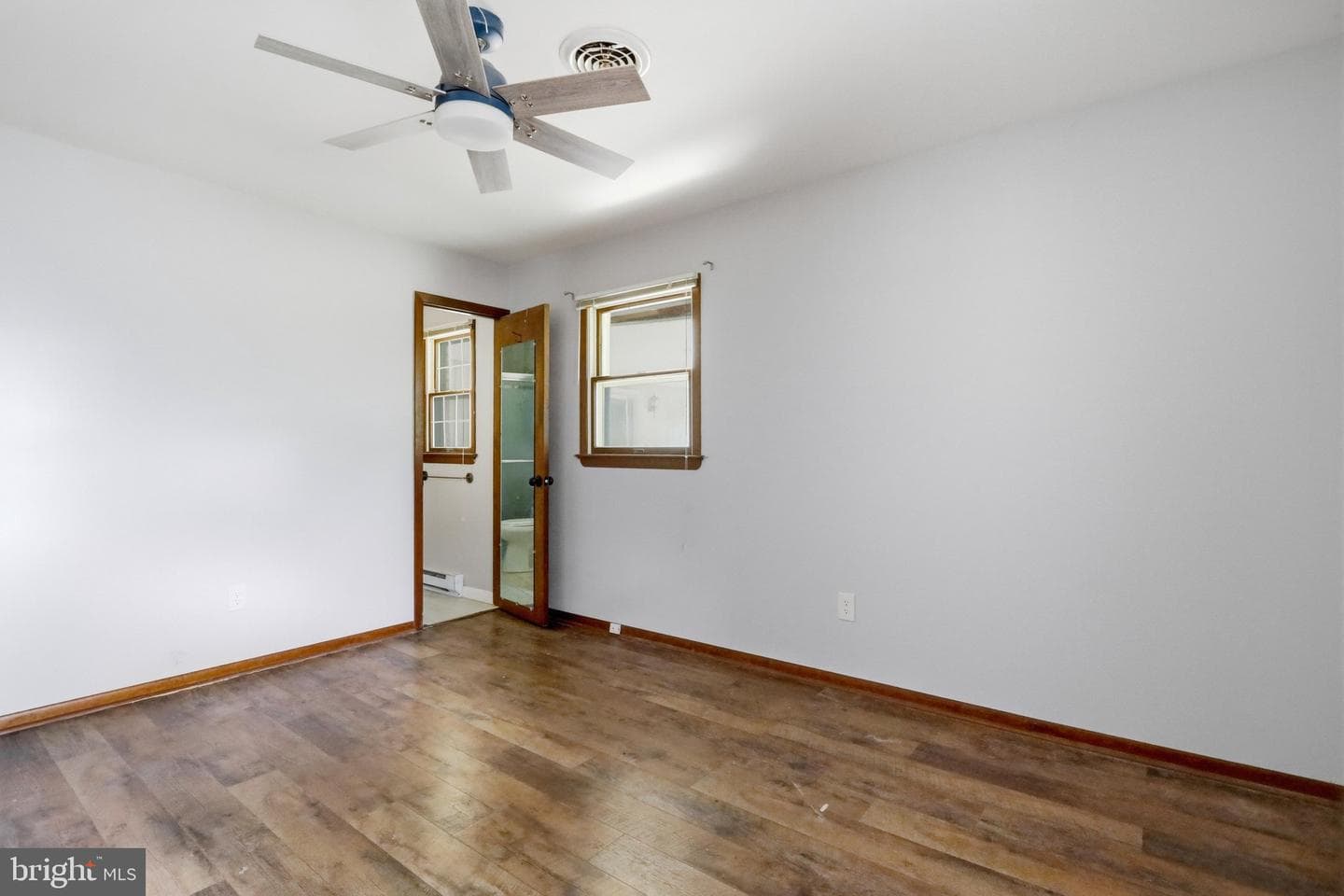 11911 Sycamore Drive photo 22