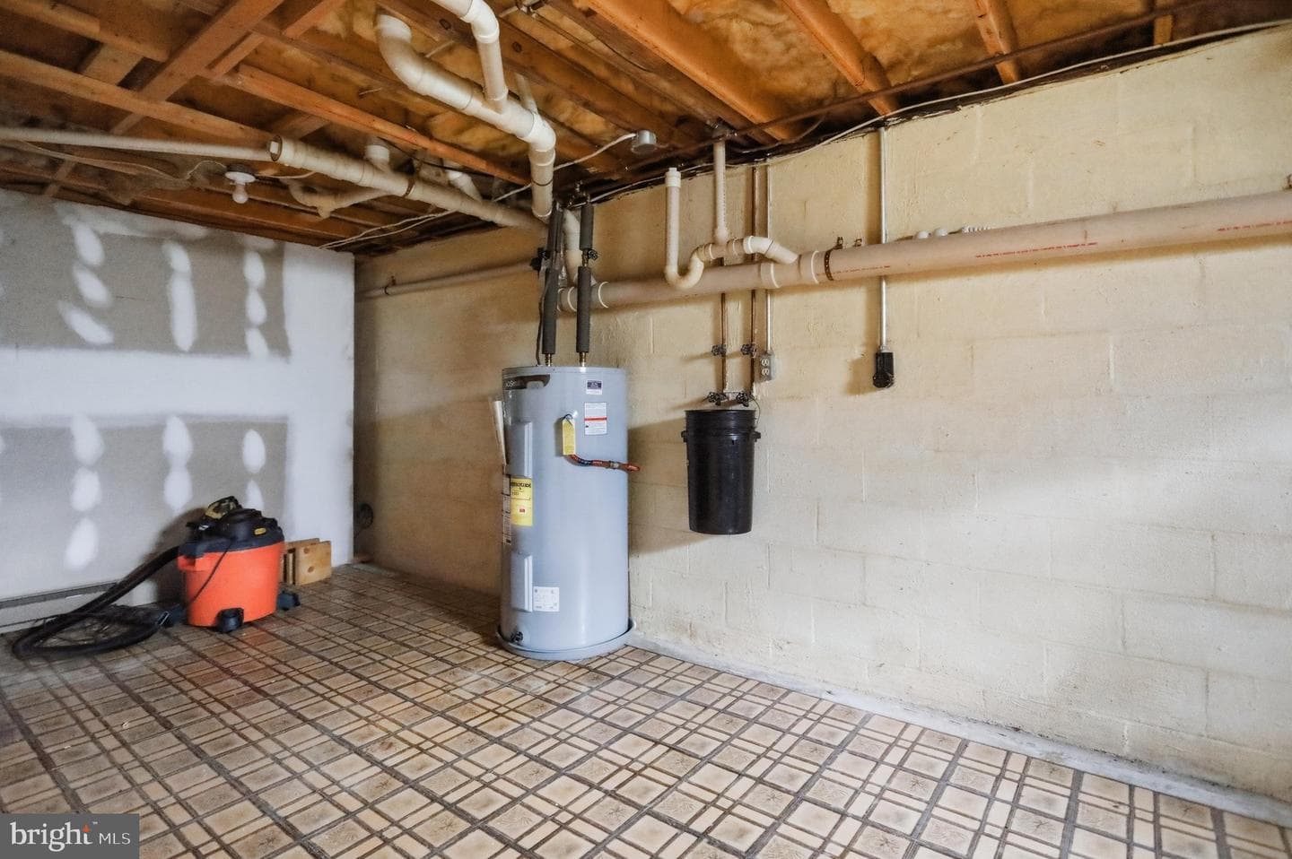 11911 Sycamore Drive photo 27