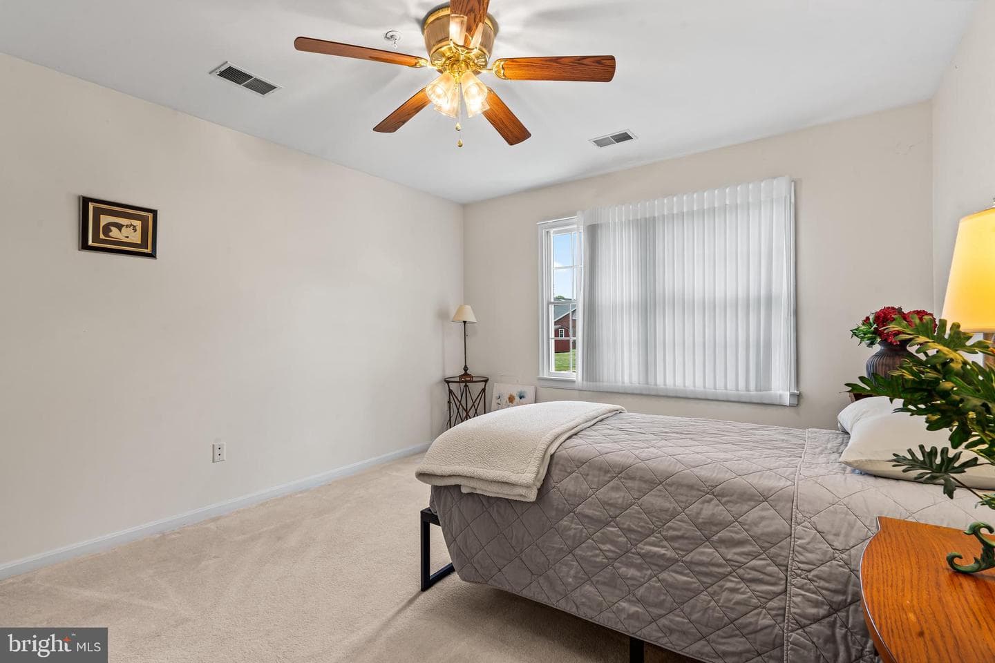 121 Chantilly Court photo 26