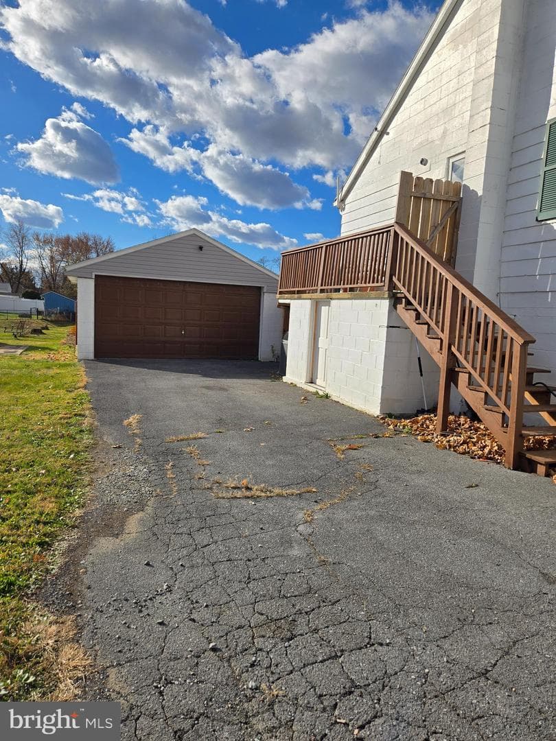 18023 Alpine Drive photo 6