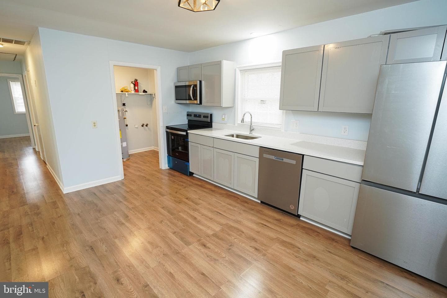28144 Stanford Road photo 4