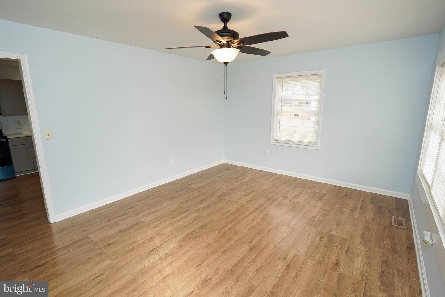 28144 Stanford Road photo 8