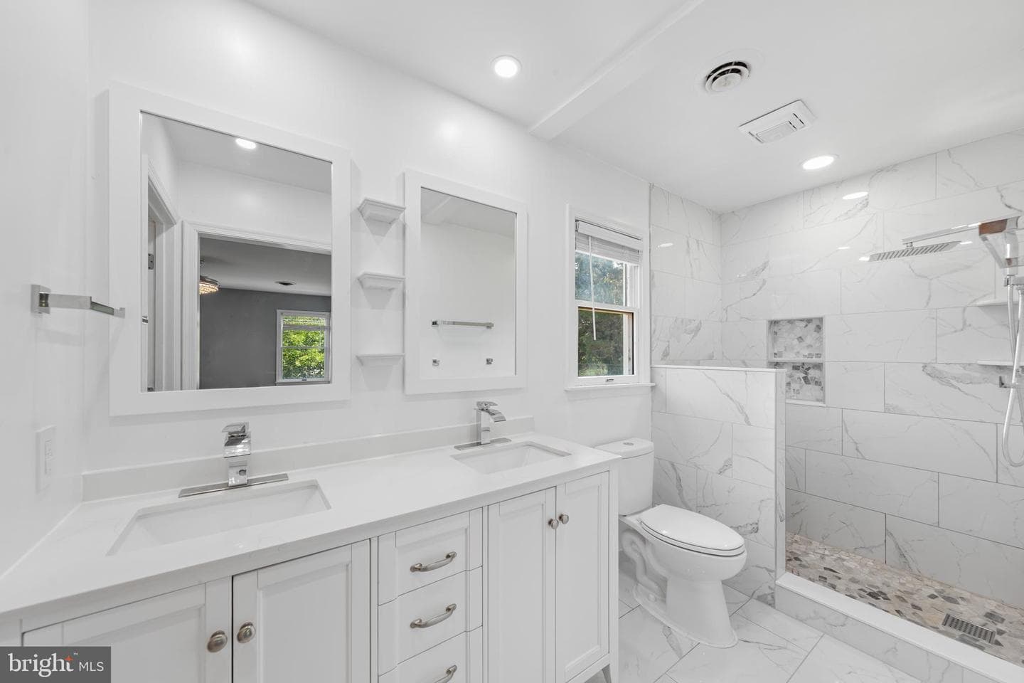 5983 Ridge Spring Circle photo 27