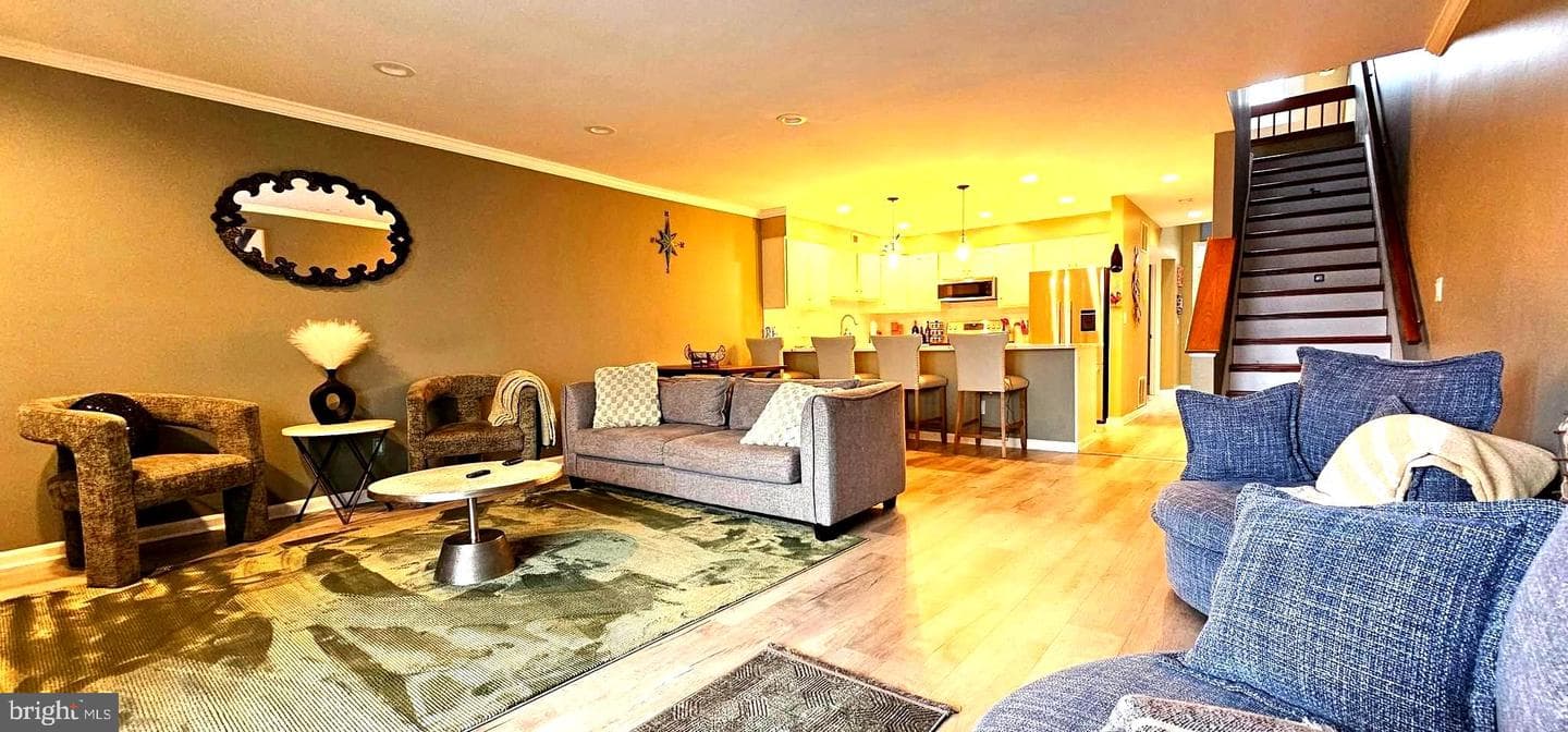 660 River Oak Court photo 7